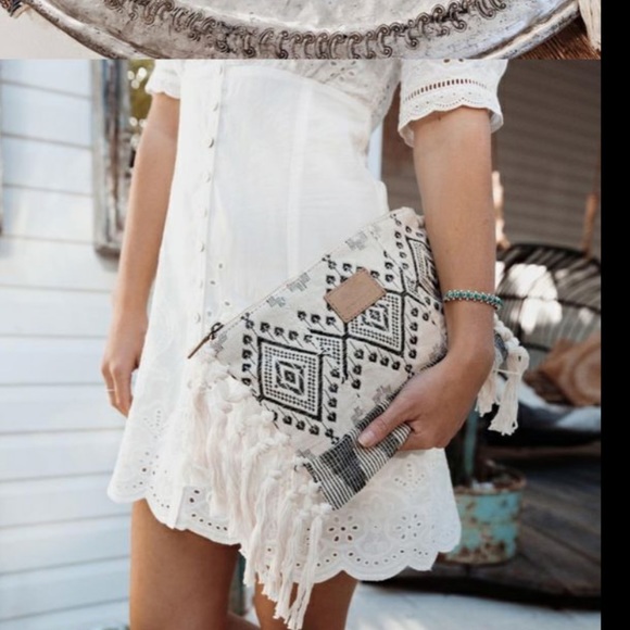 Large Spell Vintage Atlantic Clutch - Picture 3 of 12